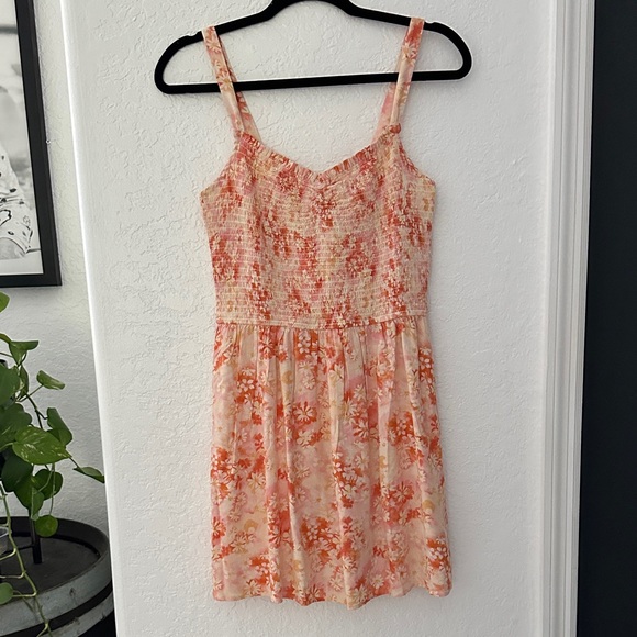 American Eagle Outfitters Dresses & Skirts - American Eagle Floral Mini Dress in Orange and Cream